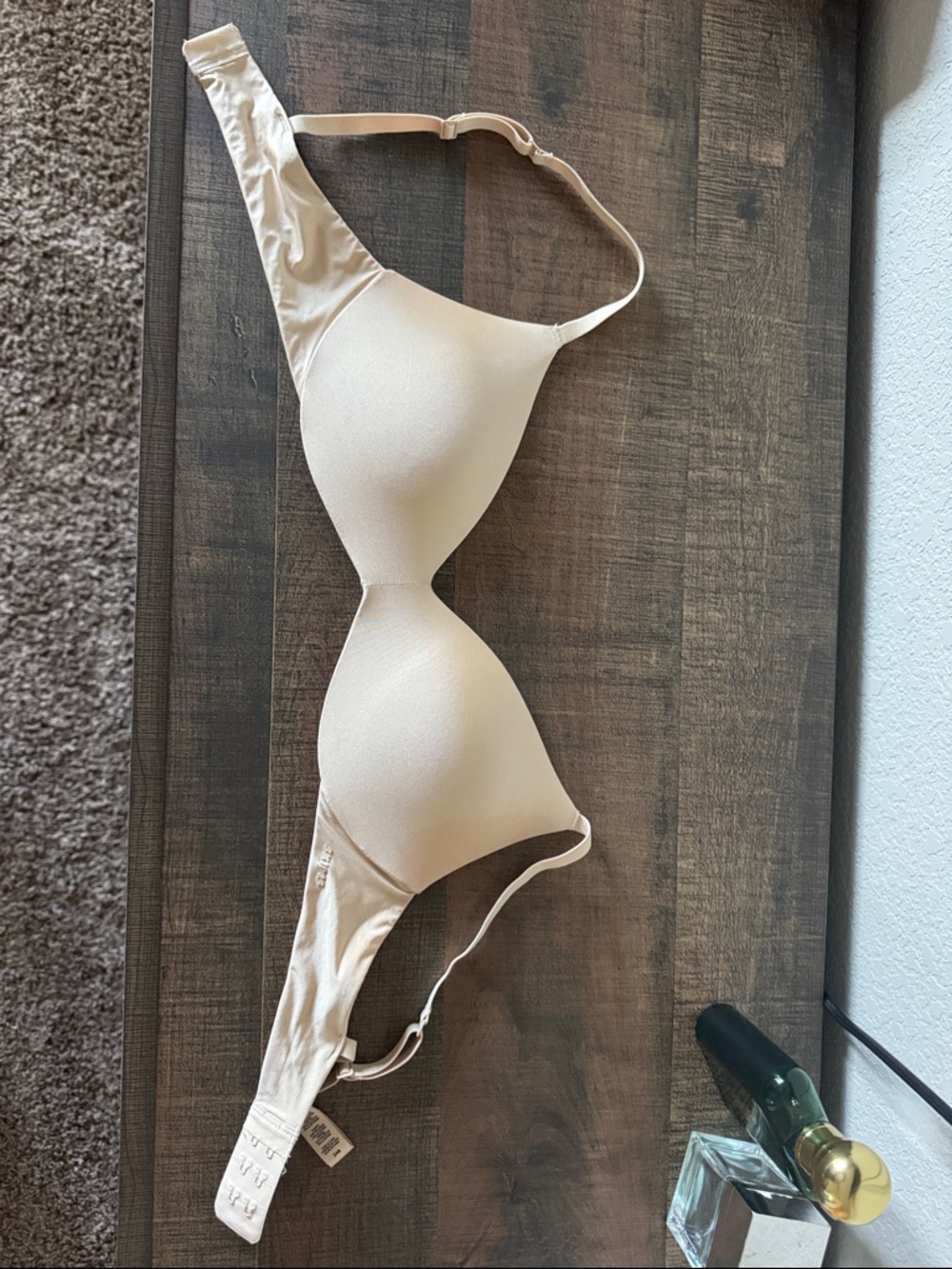 SKIMS Light Beige Seamless T-Shirt Bra